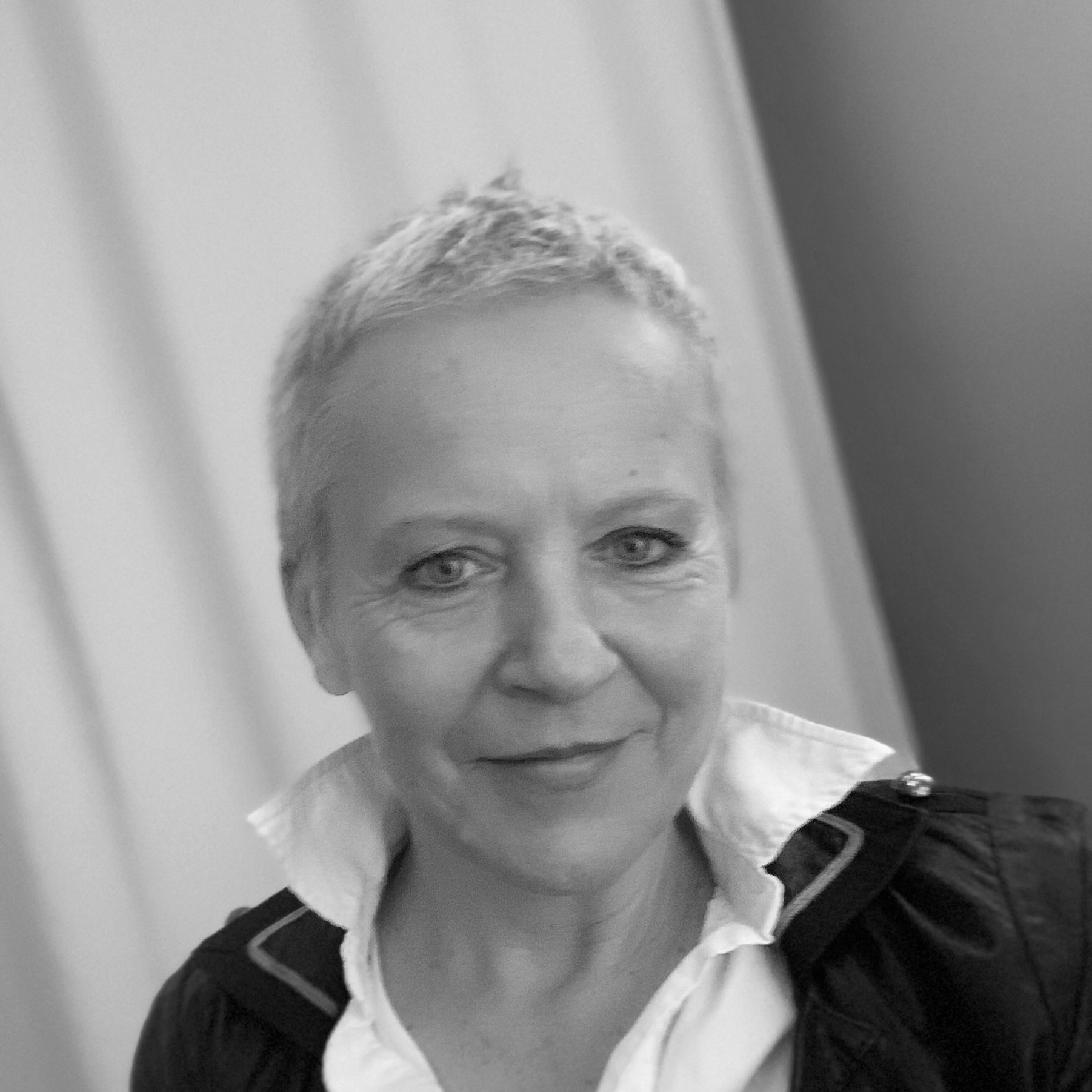 Isabelle Eschalier, fasciathérapeute et auteure